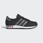 Mu&scaron;ke patike adidas LA TRAINER